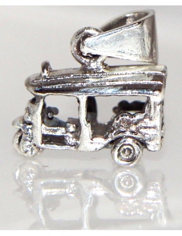 925 silver pendant in the shape of an APE van, buggy model